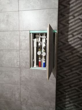 Люк под плитку Секрет 3.0 470*500 Люк под плитку Секрет 3.0 470*500